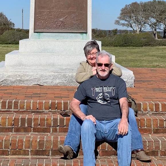 Meet your Posher, Robin - Picture 1 of 1